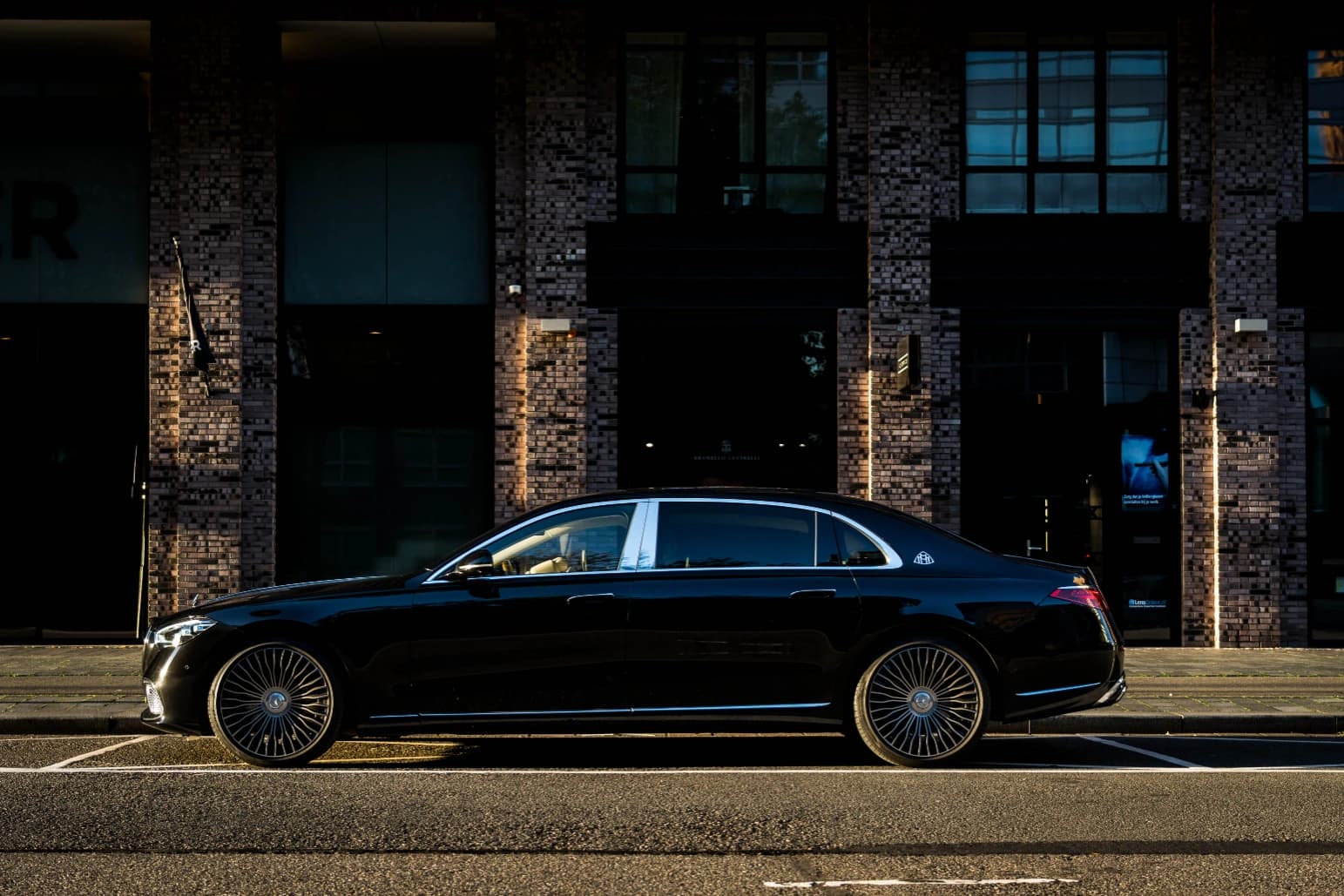 Mercedes-Maybach chauffeur car for VIP transfers in Amsterdam