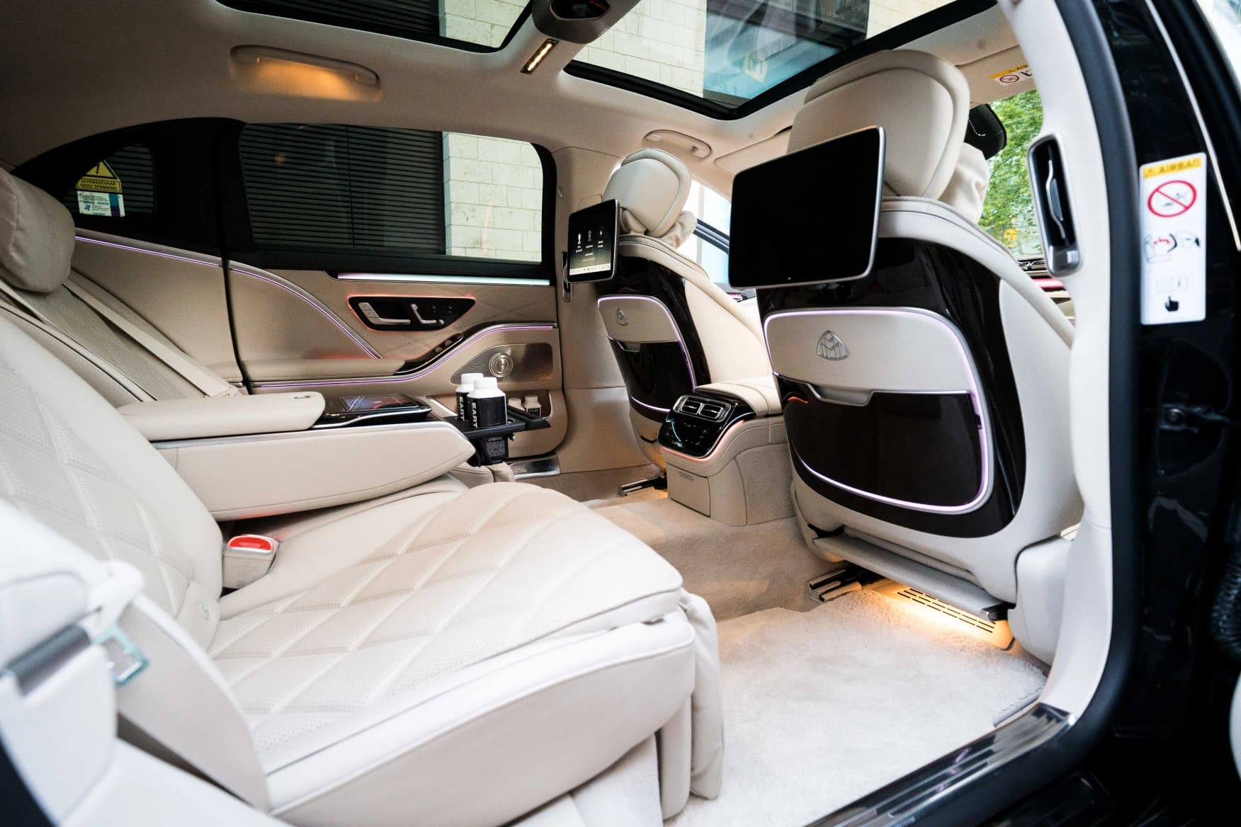 Mercedes-Maybach chauffeur car for VIP transfers in Amsterdam